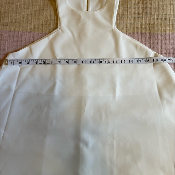 NWOT Locker Room stylish white flowy, tank top. M. - Picture 9 of 10